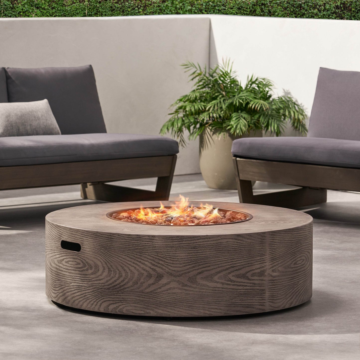 AIDAN ROUND IRON FIRE PIT - 50,000 BTU TANK OUTSIDE - CheepSweepz